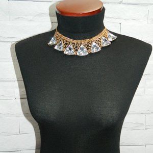 Striking Triangle Diamond Collar Necklace